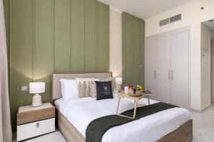 Maison Privee - Refined Studio with Top Facilities in Damac Hills