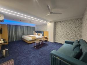 Hotel Prism