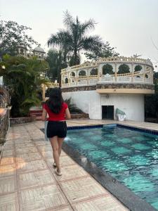 Royal Portico Villa & Resort