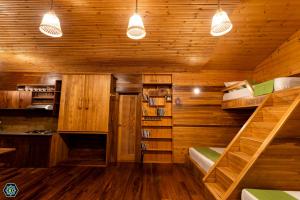 Hotel Narangala Wooden Villa