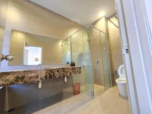 Spacious Seaview Villa 13pax Batu Ferringhi Beach