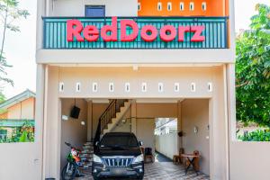 RedDoorz Syariah near Stasiun Gumilir Cilacap