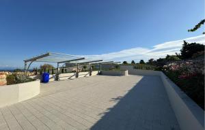 Awesome Home In Lun With Sauna