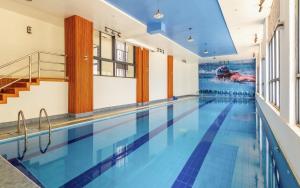 Executive Urban Haven near Yaya with Heated Pool