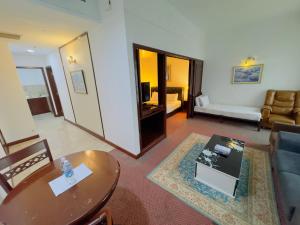 Times Square East privite service Apartment