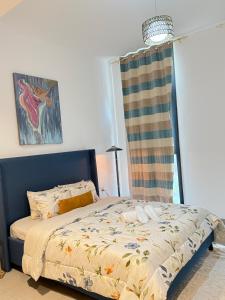 Modern studio Al mamsha by Alef