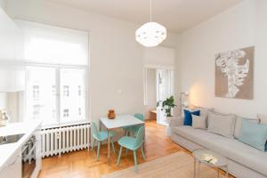 Elegant,Bright,Best location