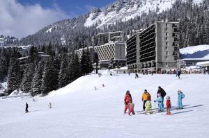 Résidence Aldebaran - Appartement spacieux · Départ et retour ski aux pieds · Balcon · Casier à ski MAE-5004
