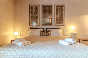 HouSmart Luxury Suite Golf Club