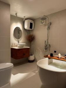 Late Summer Homestay