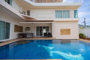 86 68 Rawai Bliss 5BR 6BR Private Pool Villa