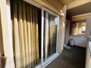 Urban Deck Stylish & Cozy 3BHK Home