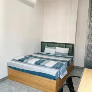 SAN HÔ ĐỎ HOSTEL - CAFé