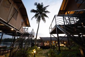 RiverBells Backwater Glamping Alleppey