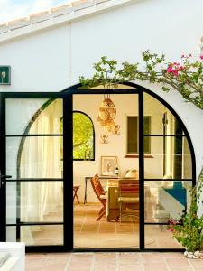 Andalusian House With Pool Near Cómpeta