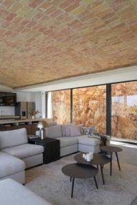 Villa With Optional Heated Pool In Jávea