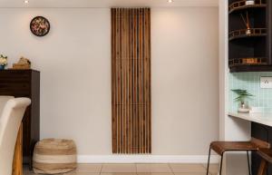 Elegant Contemporary Apartment at Eden on the Bay