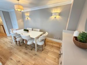 Chelsea Lux Apartments on Kings Road- 5min Sloane Square Underground