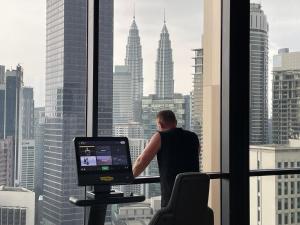 IKON SUITEs A X O N BUKIT BINTANG