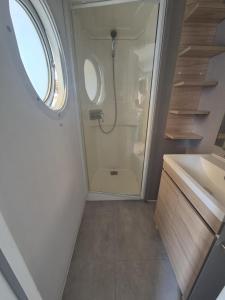 Mobile-home tout confort 2 chambres - Valras