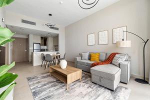 Brand New 1BR Amalia Residences with Pool, Gym Access