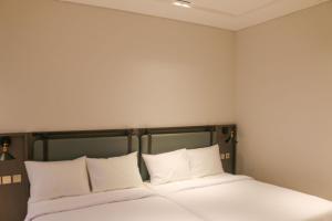 The Hanoman Serenity House by Sajiwa