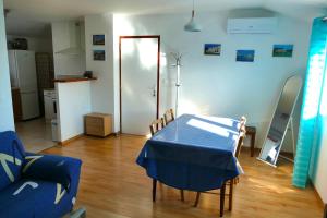 Appartement avec jardin et parking privatif clos