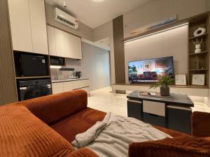 Bay Suites Kota Kinabalu by LAXZONE
