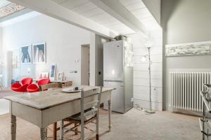 Laffresco in Via Guinigi