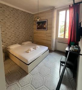 Montecitorio Boutique Room - Rome Historic Center