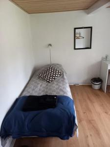 Cozy & Spacious Rooms for 4 Single Beds