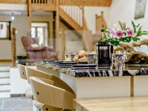 6 Bed in Torrington oc-81519