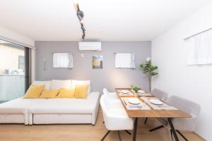 11 min from Nagoya 2 beds and sofa bed Up to 5