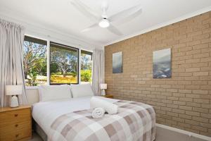 Snowy Saga 3 of 46 Gippsland Street