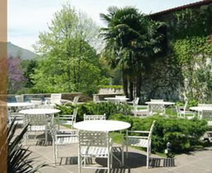 Hotels Hotel des Pyrenees : photos des chambres