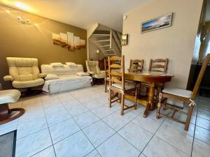 Maisonnette Berck, California