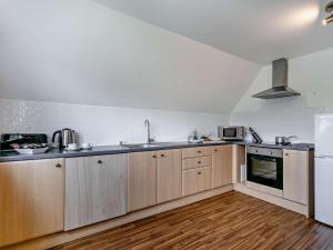 3 Bed in Crediton oc-waie3