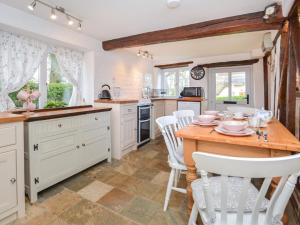 2 Bed in Exeter oc-90455