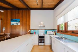 The Lakefront 69 Townsend Street