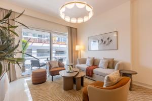 Designer 1BR at Emaar Beachfront with Beach Access