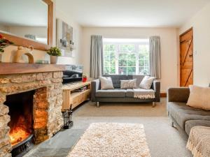 2 Bed in Bridport oc-93342