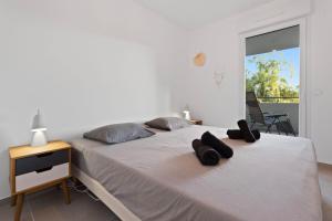 The Peaceful - Sea - Pool - 2 parking spaces - Terrace