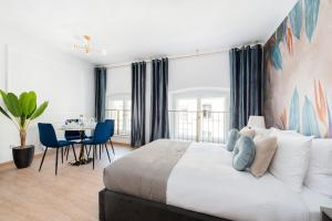 Fresco Residence by Tyzenhauz