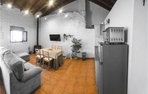 2 Bedroom Gorgeous Home In Grazalema