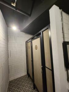 Oakly Hostel