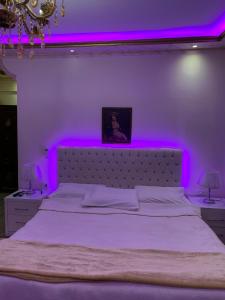 Lovely Villa 5- bedroom with Overflow Pool with Nice Garden at Green Oasis Resort