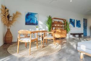 Pavones - Tropical Oceanfront 1 bedroom apartment