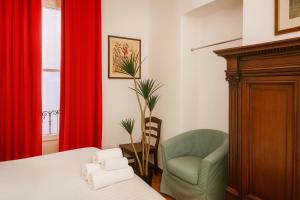 Casa Milano - Apartments and Rooms - Vintage Vibes, balcony