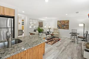 Bsmnt 2320 One Bd Private BSMNT APT 20m DC 5min Dulles 2m Metro