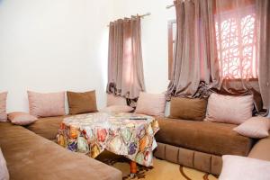 Studio in City Center Living at Heart of It All